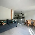 Blick Lischana- Ein Traum Mit Bergpanorama, Sauna, Hottub Apartmán Scuol