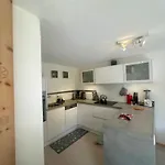 Blick Lischana- Ein Traum Mit Bergpanorama, Sauna, Hottub Apartmán