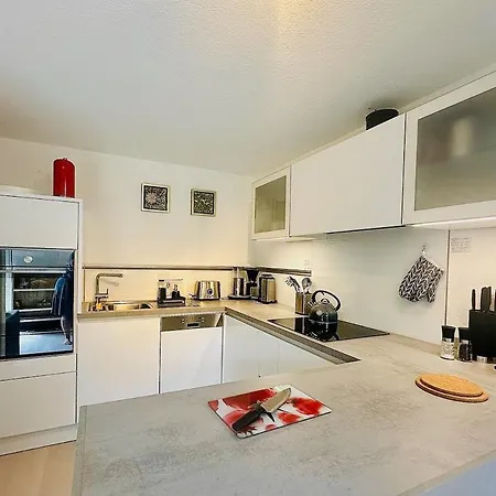 Apartment Blick Lischana- Ein Traum Mit Bergpanorama, Sauna, Hottub *