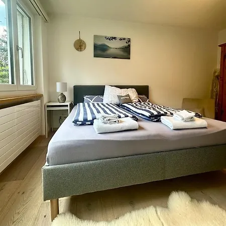 Blick Lischana- Ein Traum Mit Bergpanorama, Sauna, Hottub Apartmán *