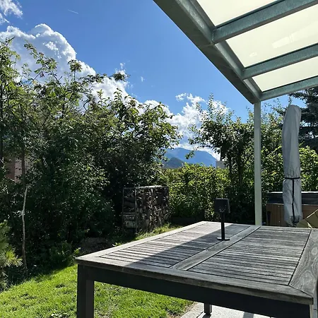 Blick Lischana- Ein Traum Mit Bergpanorama, Sauna, Hottub شقة سكول