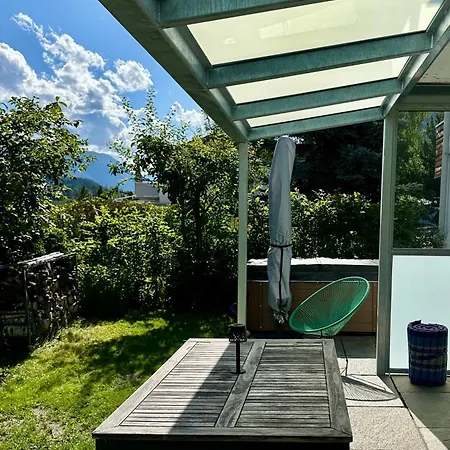 Blick Lischana- Ein Traum Mit Bergpanorama, Sauna, Hottub