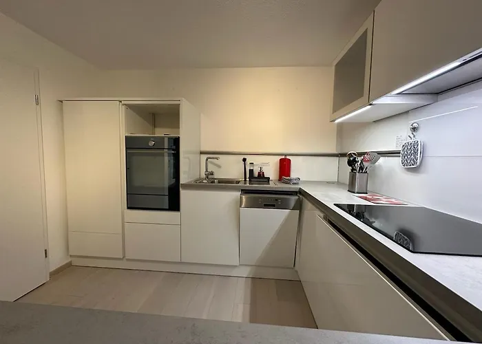 Blick Lischana- Ein Traum Mit Bergpanorama, Sauna, Hottub * Scuol