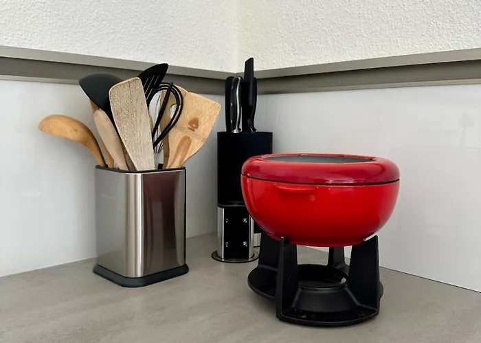 Blick Lischana- Ein Traum Mit Bergpanorama, Sauna, Hottub * Scuol