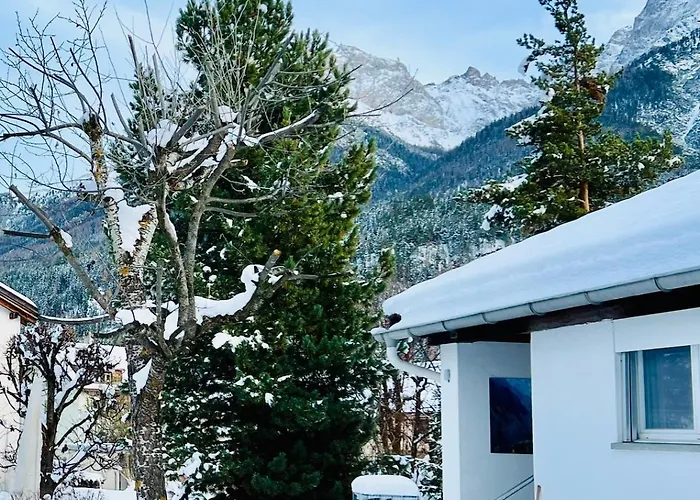 Apartamento Blick Lischana- Ein Traum Mit Bergpanorama, Sauna, Hottub Scuol
