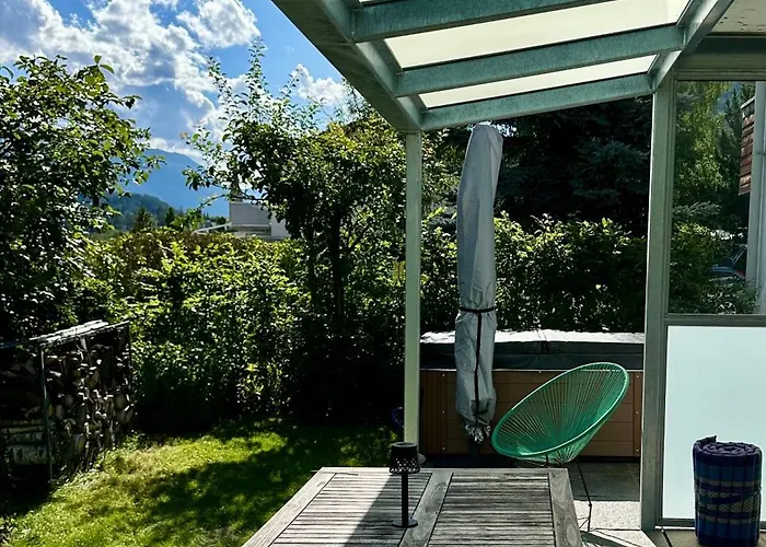 Blick Lischana- Ein Traum Mit Bergpanorama, Sauna, Hottub