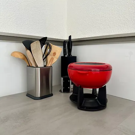 Blick Lischana- Ein Traum Mit Bergpanorama, Sauna, Hottub * Scuol